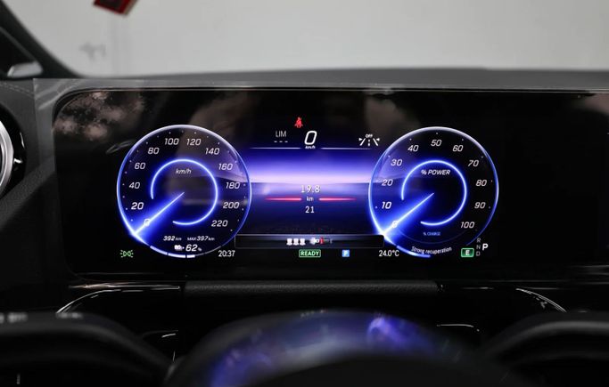 New Mercedes-Benz EQA 260 I Facelift, 2024 in Sharjah by Al Qassem Cars Trading, White color. Korean Specs | AUTO.AE