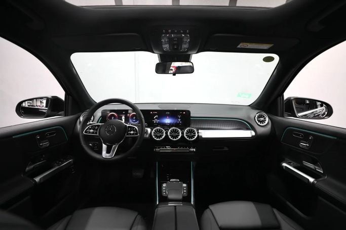 New Mercedes-Benz EQB 260 I Facelift, 2024 in Sharjah by Al Qassem Cars Trading, Black color. Korean Specs | AUTO.AE