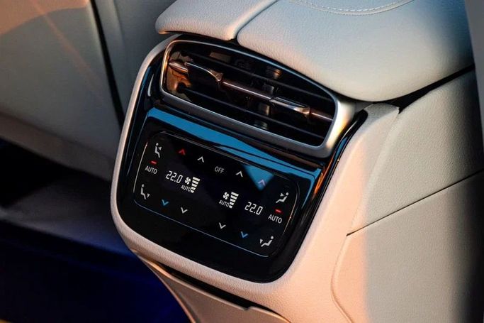 Новый Mercedes-Benz EQE 350+, 2022 в Шардже от Almarid Motors Синий цвет. GCC | AUTO.AE