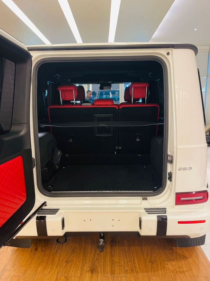 Подержанный Mercedes-Benz G-Class AMG 63 4x4 Squared II (W463), 4.0 л, 2020 в Шардже от Alyamama Motors Белый цвет. Европейская | AUTO.AE