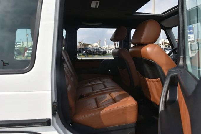 Used Mercedes-Benz G-Class AMG 63 AMG I (W463) Facelift 2, 5.5 l, 2015 in Sharjah by Alfaris Used Cars, White color. Other | AUTO.AE