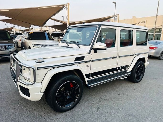 Used Mercedes-Benz G-Class AMG 63 AMG I (W463) Facelift 3, 5.5 l, 2015 in Sharjah by Titanium Used Cars, White color. GCC Specs | AUTO.AE