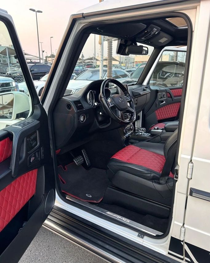 Used Mercedes-Benz G-Class AMG 63 AMG I (W463) Facelift 3, 5.5 l, 2015 in Sharjah by Titanium Used Cars, White color. GCC Specs | AUTO.AE