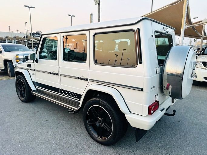 Used Mercedes-Benz G-Class AMG 63 AMG I (W463) Facelift 3, 5.5 l, 2015 in Sharjah by Titanium Used Cars, White color. GCC Specs | AUTO.AE
