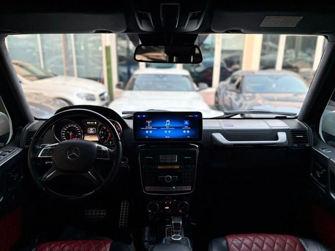 Подержанный Mercedes-Benz G-Class AMG 63 AMG I (W463) Рестайлинг 2, 5.5 л, 2014 в Шардже от Noor Al Seyoh Used Cars Белый цвет. GCC | AUTO.AE