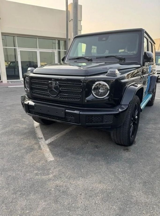 New Mercedes-Benz G-Class 500 III (W463), 4.0 l, 2023 in Sharjah by Nour Alnukhba Motors, Black color. Other | AUTO.AE