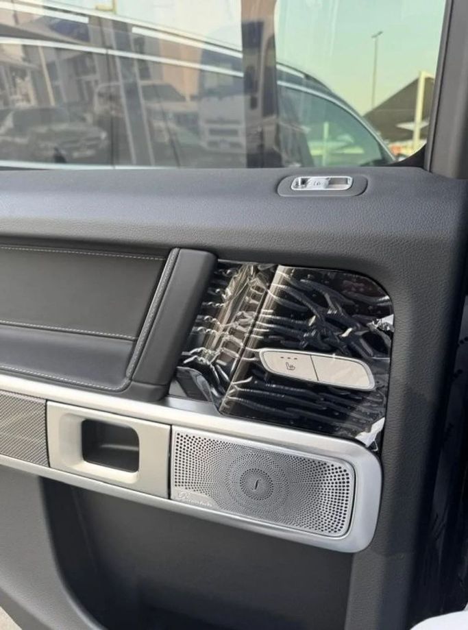 New Mercedes-Benz G-Class 500 III (W463), 4.0 l, 2023 in Sharjah by Nour Alnukhba Motors, Black color. Other | AUTO.AE