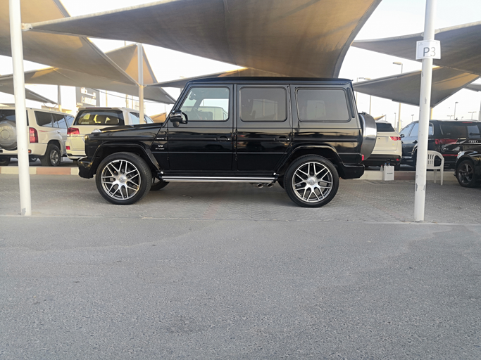 Used Mercedes-Benz G-Class 500 II (W463) Facelift 1, 5.0 l, 2006 in Sharjah by Fantastic Used Cars, Black color. GCC Specs | AUTO.AE