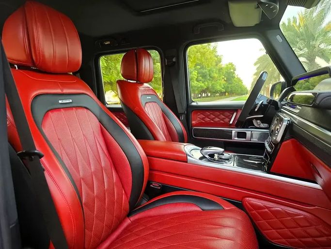 Used Mercedes-Benz G-Class 500 III (W463), 4.0 l, 2020 in Sharjah by Al Luluah Al Baithaa, Grey color.  | AUTO.AE