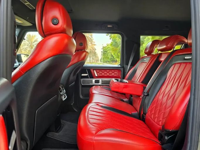 Used Mercedes-Benz G-Class 500 III (W463), 4.0 l, 2020 in Sharjah by Al Luluah Al Baithaa, Grey color.  | AUTO.AE