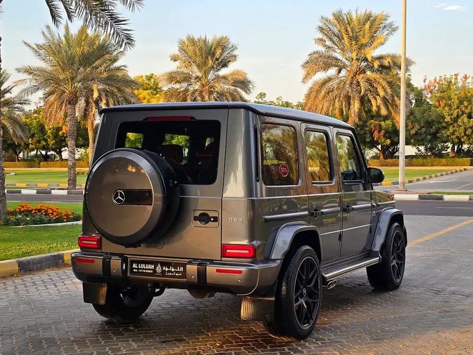 Used Mercedes-Benz G-Class 500 III (W463), 4.0 l, 2020 in Sharjah by Al Luluah Al Baithaa, Grey color.  | AUTO.AE