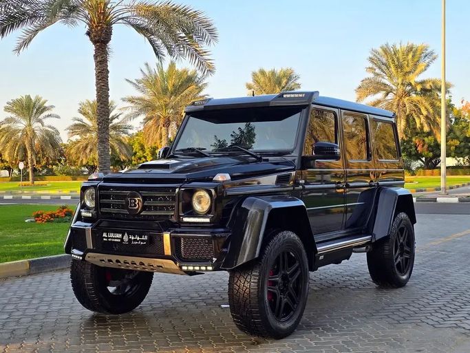 Used Mercedes-Benz G-Class 500 II (W463) Facelift 4, 4.0 l, 2016 in Sharjah by Al Luluah Al Baithaa, Black color. European Specs | AUTO.AE