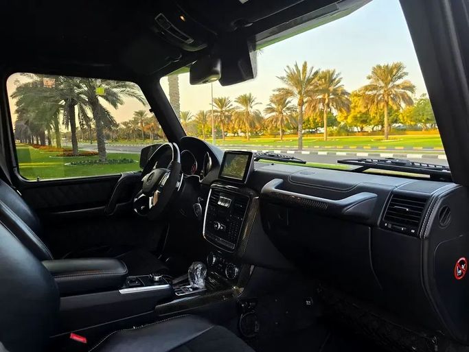 Used Mercedes-Benz G-Class 500 II (W463) Facelift 4, 4.0 l, 2016 in Sharjah by Al Luluah Al Baithaa, Black color. European Specs | AUTO.AE