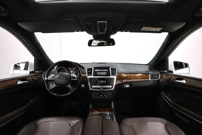 Used Mercedes-Benz GL-Class 500 II (X166), 4.7 l, 2016 in Sharjah by Al Qassem Cars Trading, White color. GCC Specs | AUTO.AE