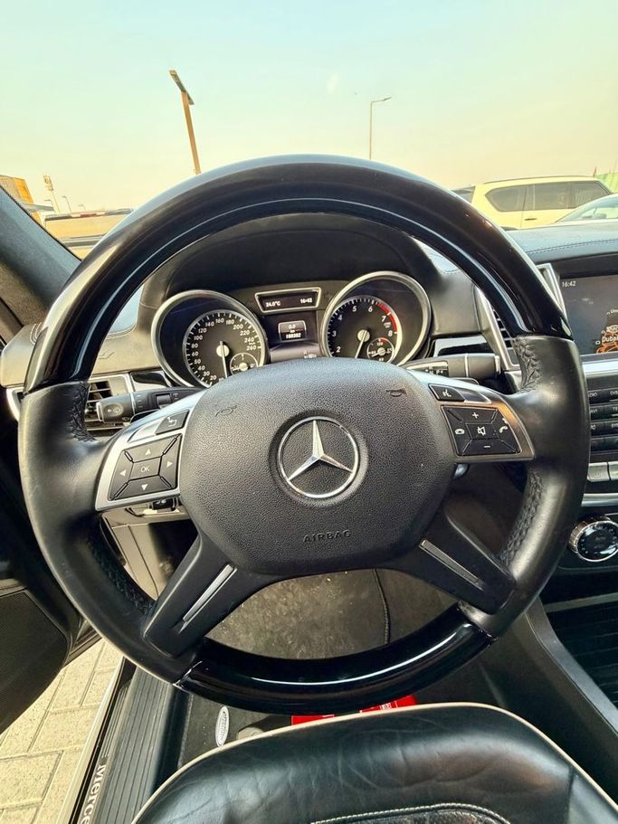 Used Mercedes-Benz GL-Class 500 II (X166), 4.7 l, 2014 in Sharjah by Malmo Used Cars, Black color. GCC Specs | AUTO.AE