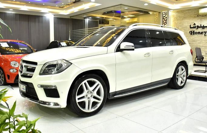 Подержанный Mercedes-Benz GL-Class 500 II (X166), 4.7 л, 2013 в Шардже от Honey Jidosha Used Cars Tr. Белый цвет. GCC | AUTO.AE | Объявление #273413