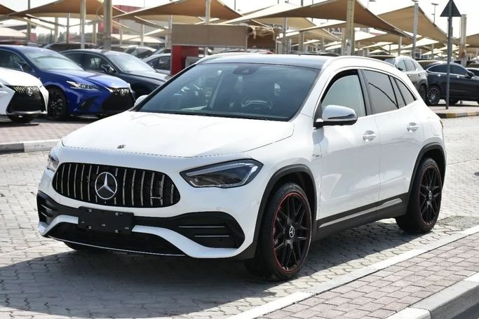 Новый Mercedes-Benz GLA AMG 35 AMG II (H247), 2.0 л, 2020 в Шардже от Alfaris Used Cars Белый цвет. Other | AUTO.AE