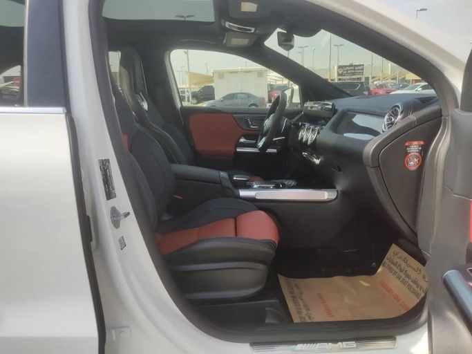 Новый Mercedes-Benz GLA AMG 35 AMG II (H247), 2.0 л, 2020 в Шардже от Alfaris Used Cars Белый цвет. Other | AUTO.AE