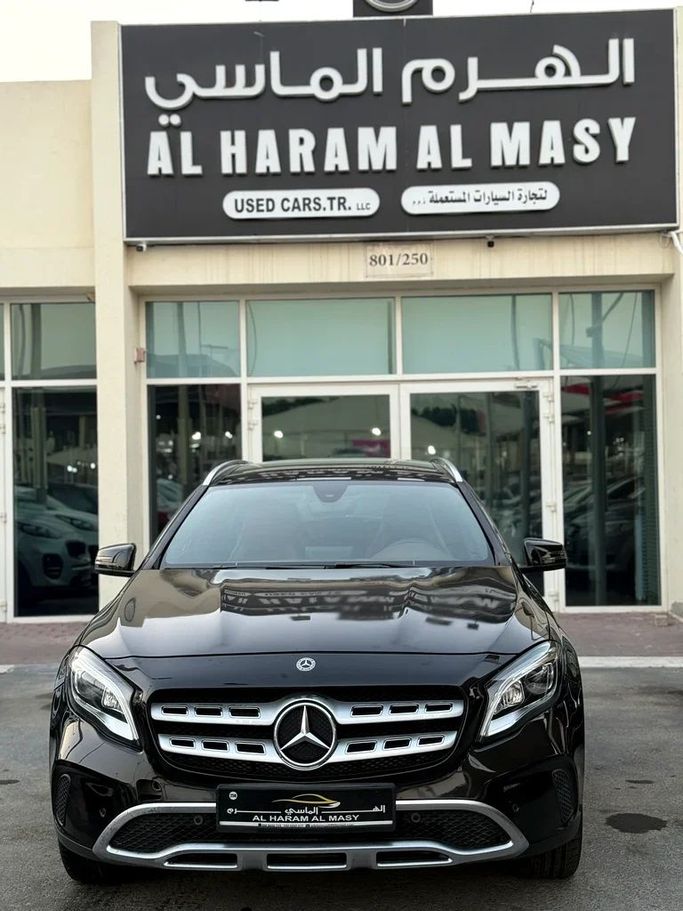 Used Mercedes-Benz GLA 250 I (X156) Facelift, 2.0 l, 2018 in Sharjah by Al Haram Al Masy, Black color. GCC Specs | AUTO.AE