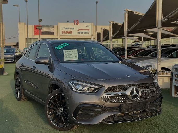 Used Mercedes-Benz GLA 200 II (H247), 1.3 l, 2021 in Sharjah by Badar Used Cars, Grey color.  | AUTO.AE