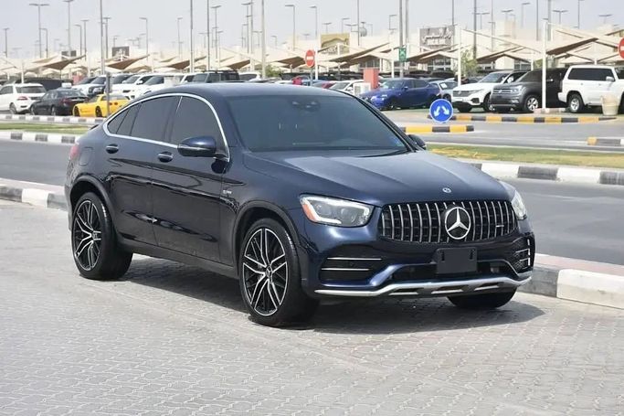 Подержанный Mercedes-Benz GLC AMG 43 AMG I (X253) Рестайлинг, 3.0 л, 2020 в Шардже от Alfaris Used Cars Черный цвет. Other | AUTO.AE