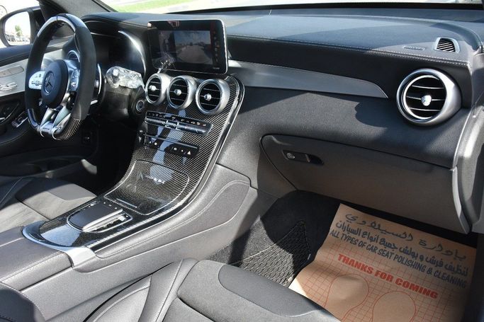 Подержанный Mercedes-Benz GLC Coupe AMG 63 AMG S I (C253) Рестайлинг, 4.0 л, 2020 в Шардже от Alfaris Used Cars Белый цвет.  | AUTO.AE