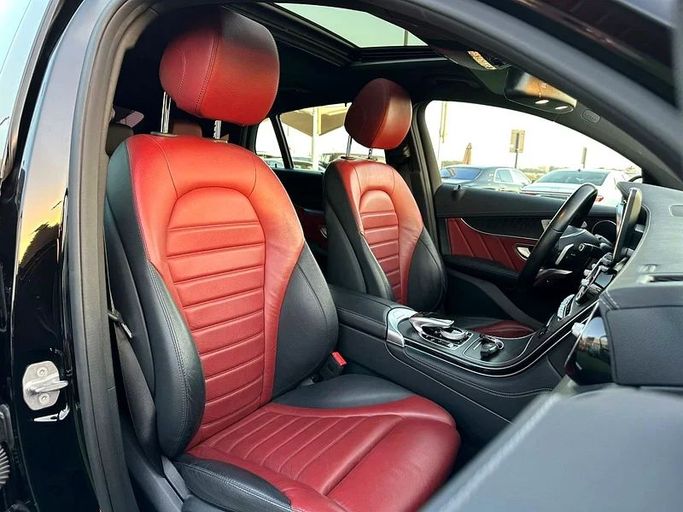 Подержанный Mercedes-Benz GLC Coupe AMG 43 AMG I (C253), 3.0 л, 2018 в Шардже от Ahmad alkhodari Motors Черный цвет. GCC | AUTO.AE