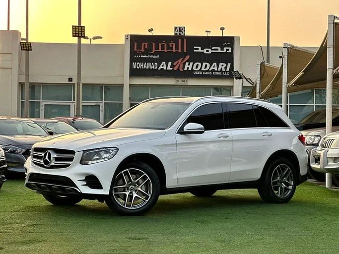 Used Mercedes-Benz GLC 300 I (X253), 2.0 l, 2019 in Sharjah by Ahmad alkhodari Motors, White color. American Specs | AUTO.AE