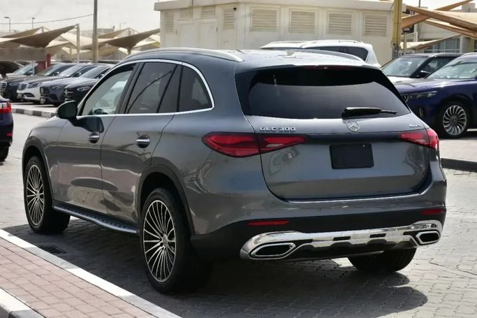 Used Mercedes-Benz GLC 300 II (X254), 2.0 l, 2023 in Sharjah by Alfaris Used Cars, Grey color.  | AUTO.AE