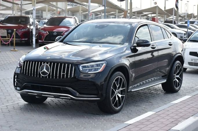 Подержанный Mercedes-Benz GLC 300 I (X253) Рестайлинг, 2.0 л, 2020 в Шардже от Alfaris Used Cars Черный цвет. Other | AUTO.AE