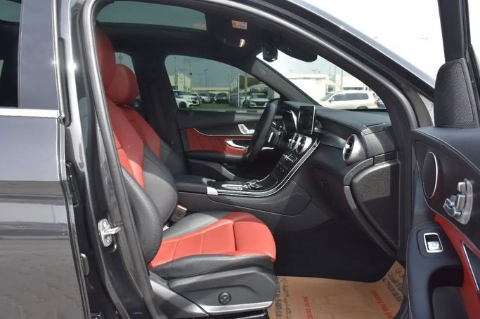 Used Mercedes-Benz GLC 200 I (X253) Facelift, 2.0 l, 2021 in Sharjah by Alfaris Used Cars, Grey color. GCC Specs | AUTO.AE