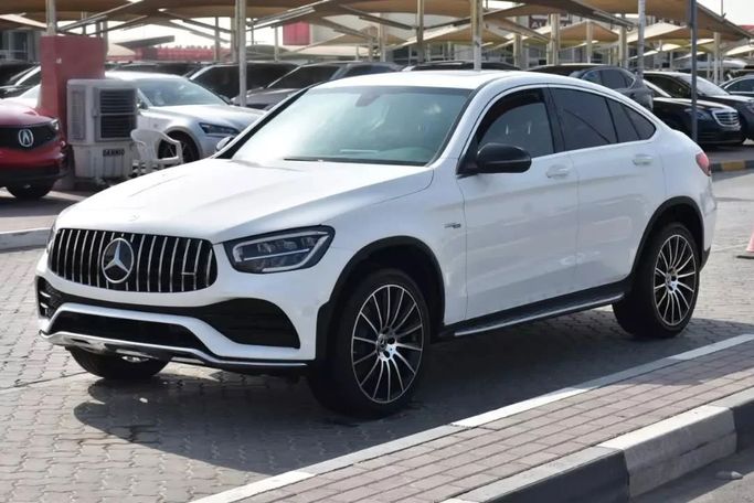 Used Mercedes-Benz GLC 300 I (X253) Facelift, 2.0 l, 2020 in Sharjah by Alfaris Used Cars, White color. Other | AUTO.AE