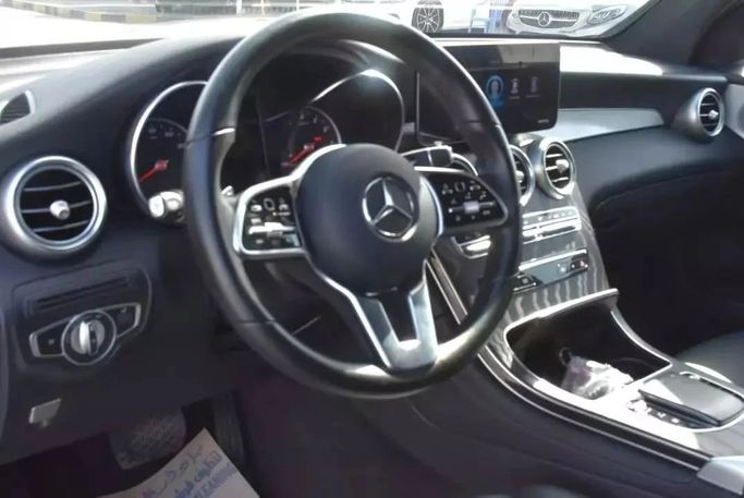 Used Mercedes-Benz GLC 300 I (X253) Facelift, 2.0 l, 2021 in Sharjah by Alfaris Used Cars, White color. Other | AUTO.AE