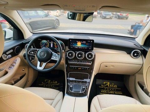Used Mercedes-Benz GLC 300 II (X254), 2.0 l, 2022 in Sharjah by Ali Used Cars, White color. American Specs | AUTO.AE
