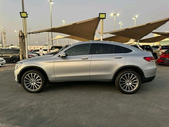 Used Mercedes-Benz GLC 300 I (X253) Facelift, 2.0 l, 2022 in Sharjah by Daira Used Cars, White color. American Specs | AUTO.AE