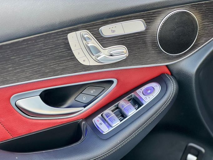 Used Mercedes-Benz GLC 300 II (X254), 2.0 l, 2022 in Sharjah by Ali Used Cars, White color. American Specs | AUTO.AE