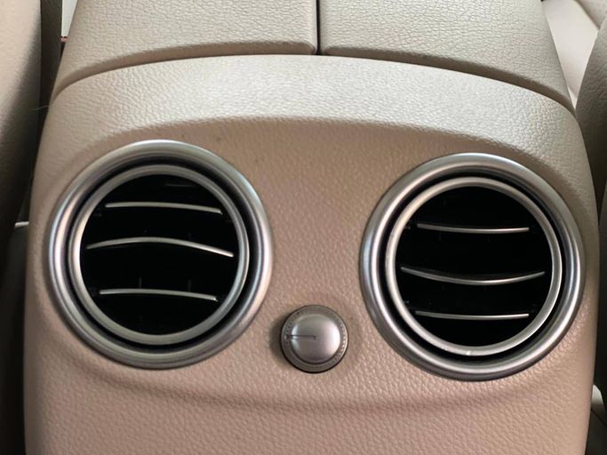 Used Mercedes-Benz GLC 300 II (X254), 2.0 l, 2022 in Sharjah by Ali Used Cars, Black color. American Specs | AUTO.AE