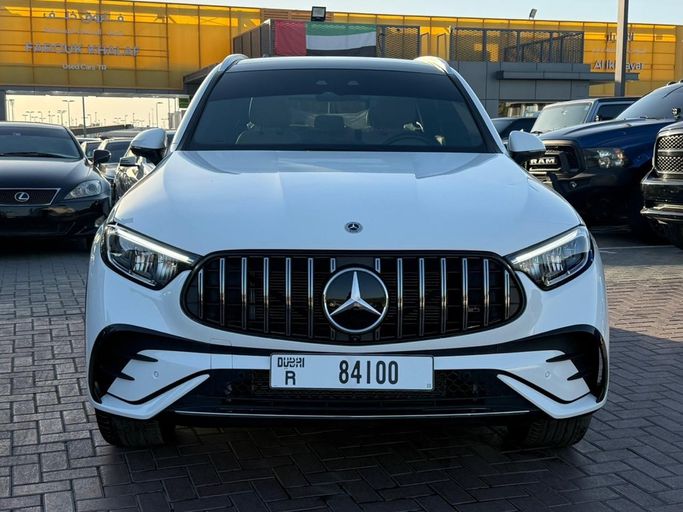 مستعملة Mercedes-Benz GLC 260 L II (X254), 2.0 l, 2025 في في الشارقة من FAROUK KHALAF، اللون أبيض. المواصفات الأمريكية | AUTO.AE | إعلان #264547