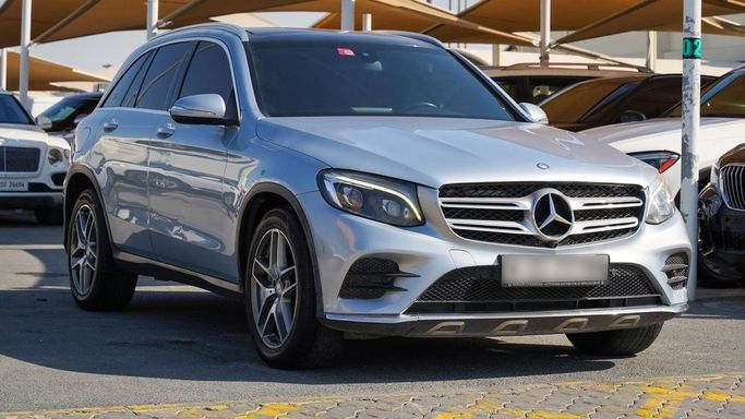Подержанный Mercedes-Benz GLC 250 I (X253), 2.0 л, 2016 в Шардже от Almalakyah Cars Серебристый цвет. GCC | AUTO.AE | Объявление #267419