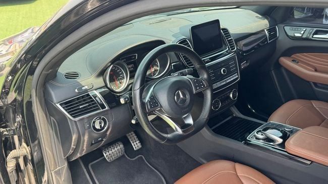 Подержанный Mercedes-Benz GLE AMG 43 AMG I (W166), 3.0 л, 2018 в Шардже от Abo Saif Черный цвет. GCC | AUTO.AE