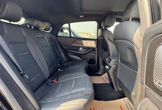 Подержанный Mercedes-Benz GLE AMG 53 AMG II (V167) Рестайлинг, 3.0 л, 2024 в Шардже от Alfaris Used Cars Черный цвет. Other | AUTO.AE