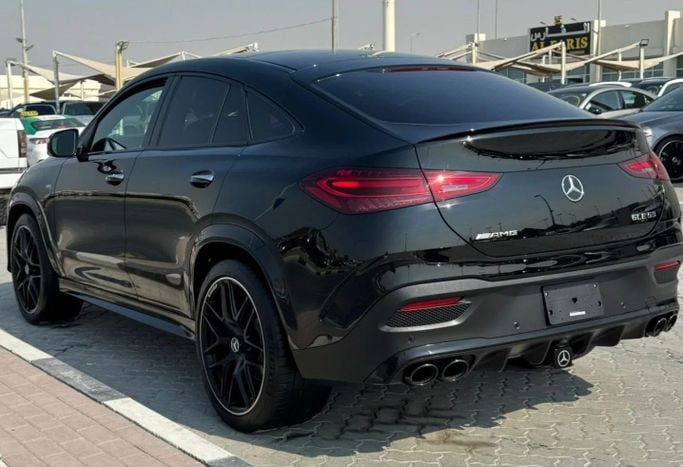 Подержанный Mercedes-Benz GLE AMG 53 AMG II (V167) Рестайлинг, 3.0 л, 2024 в Шардже от Alfaris Used Cars Черный цвет. Other | AUTO.AE