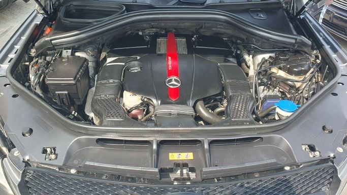 Подержанный Mercedes-Benz GLE AMG 53 AMG II (V167), 3.0 л, 2019 в Шардже от Ishtar Used Cars Серый цвет. GCC | AUTO.AE