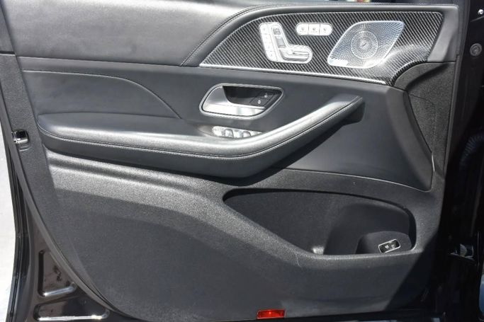 Подержанный Mercedes-Benz GLE AMG 63 AMG S II (V167), 4.0 л, 2021 в Шардже от Alfaris Used Cars Черный цвет. Other | AUTO.AE