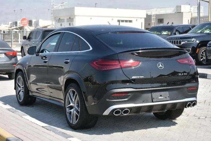 Подержанный Mercedes-Benz GLE AMG 53 AMG II (V167) Рестайлинг, 3.0 л, 2024 в Шардже от Alfaris Used Cars Черный цвет. Other | AUTO.AE