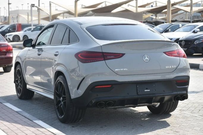 Подержанный Mercedes-Benz GLE AMG 53 AMG II (V167) Рестайлинг, 3.0 л, 2024 в Шардже от Alfaris Used Cars Серый цвет. Other | AUTO.AE