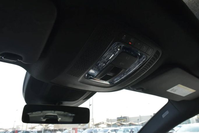 Подержанный Mercedes-Benz GLE AMG 53 AMG II (V167) Рестайлинг, 3.0 л, 2024 в Шардже от Alfaris Used Cars Серый цвет. Other | AUTO.AE