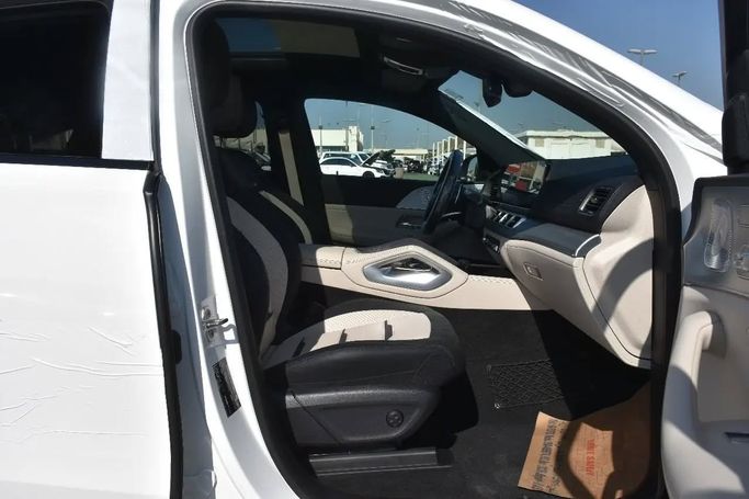 Новый Mercedes-Benz GLE AMG 53 AMG II (V167), 3.0 л, 2020 в Шардже от Alfaris Used Cars Белый цвет. Other | AUTO.AE