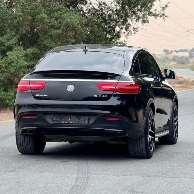 Used Mercedes-Benz GLE AMG 43 AMG I (W166), 3.0 l, 2018 in Sharjah by Sarmad Cars, Black color. Other | AUTO.AE