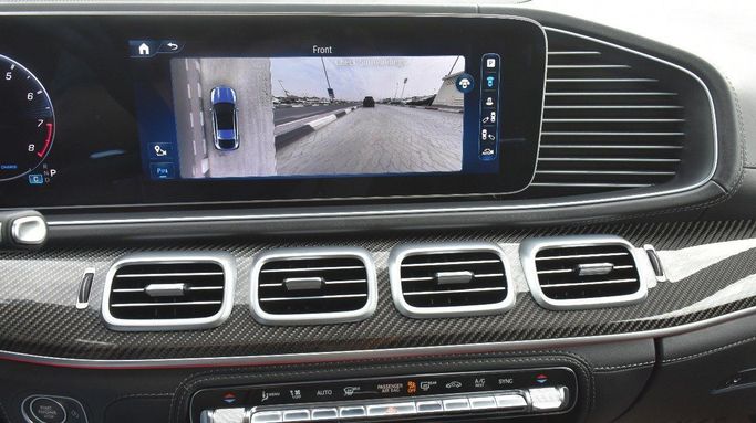 Подержанный Mercedes-Benz GLE Coupe AMG 63 AMG S II (C167) Рестайлинг, 4.0 л, 2024 в Шардже от Alfaris Used Cars Синий цвет.  | AUTO.AE